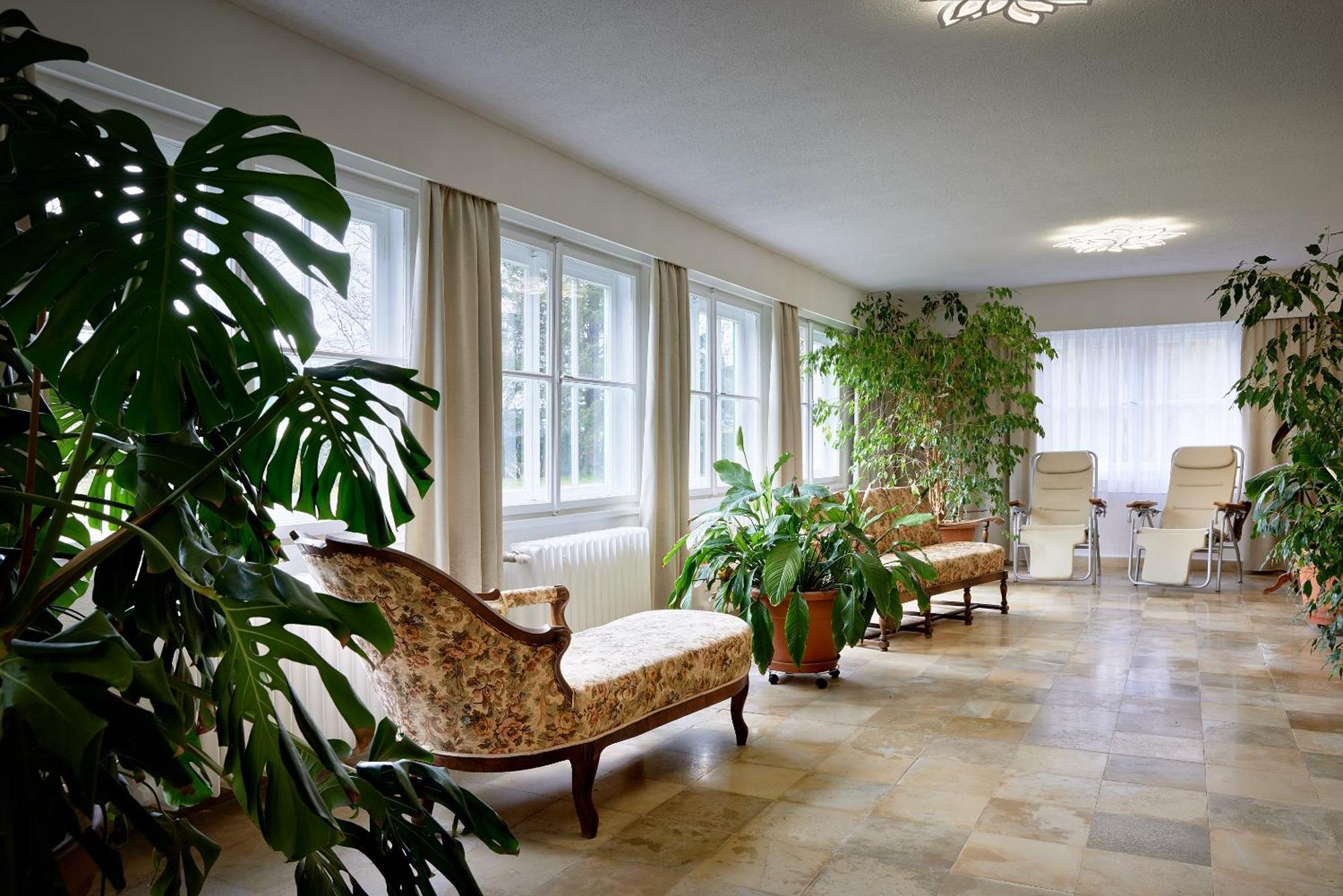 Heilbad Burgwies 3*